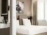 Двухместный люкс La Parisienne Eiffel Tower view