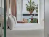 Двухместный номер Premium с балконом