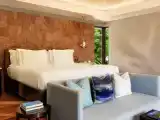 Четырёхместная вилла Pool Hillside с видом на сад