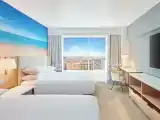 Четырёхместный номер High Floor Deluxe
