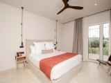 Четырёхместный люкс семейный с видом на внутреннюю территорию