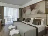 Двухместный номер Стандарт с видом на бассейн