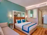 Двухместный номер Стандарт с видом на бассейн