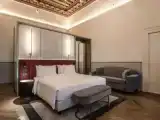 Полулюкс Friends & Family Stay Renaissance