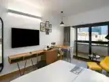 Двухместный номер клубный Lounge Access с балконом и с красивым видом из окна