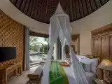 Двухместная вилла с бассейном Luxury Royal with Jacuzzi c 1 комнатой