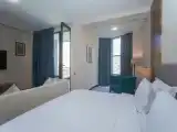 Двухместный номер Deluxe с балконом и с видом на горы