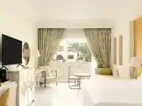 Двухместный номер с видом на сад