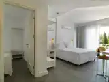 Номер семейный с частичным видом на море