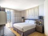 Люкс клубный WAIKIKI с 2 комнатами с видом на город