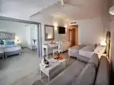Люкс Семейный с видом на море