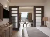 Номер семейный с видом на залив