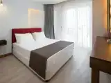 Четырёхместный номер Family с балконом