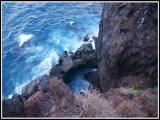 ► Desfiladero y arco bajo el mar