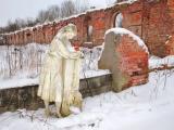 Павловск. Руины конюшен павловского гарнизона Павловск. Руины конюшен павловского гарнизона