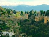 Desde el Albaicín, el Generalife y la Alhambra de Granada. Al fondo: Sierra Nevada. Spain. Desde el Albaicín, el Generalife y la Alhambra de Granada. Al fondo: Sierra Nevada. Spain.