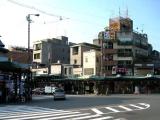 Shijo-dori and Higashioji-dori Shijo-dori and Higashioji-dori