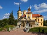 Замок Мариенталь в Павловске. - Castle Mariental in Pavlovsk. Замок Мариенталь в Павловске. - Castle Mariental in Pavlovsk.