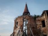 Разрушенная башня монастыря Разрушенная башня монастыря