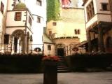 BURG ELTZ: Burghof ... BURG ELTZ: Burghof ...