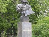 Кронштадт. Памятник Айвазовскому