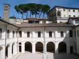 Chiostro dell'ex Convento di Santa Lucia Chiostro dell'ex Convento di Santa Lucia