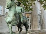 Reiterstatue vor der Kunsthalle Reiterstatue vor der Kunsthalle
