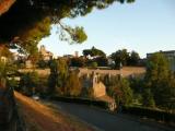 Scorcio della Valle di Faul e profili di torri Scorcio della Valle di Faul e profili di torri