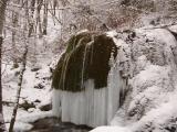Замерзший Серебряный водопад