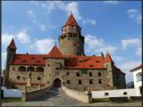 BOUZOV castle by JP
