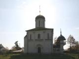Успенский собор что на Городке (1396—1399) является наиболее древним из сохранившихся храмов Москвы и области Успенский собор что на Городке (1396—1399) является наиболее древним из сохранившихся храмов Москвы и области