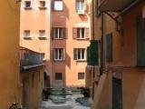 Azionamenti di una chiusa, canale delle Moline, via Capo di Lucca, Bologna Azionamenti di una chiusa, canale delle Moline, via Capo di Lucca, Bologna