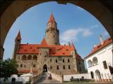 Bouzov-hrad 3