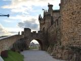 Puente de acceso al Castillo Puente de acceso al Castillo