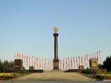 стелла воинской славы у аэропорта
