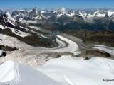 Gornergletscher rechts / Links Grenzgletscher. Unsere Spuren im Schnee.In der Mitte das Matterhorn. Gornergletscher rechts / Links Grenzgletscher. Unsere Spuren im Schnee.In der Mitte das Matterhorn.