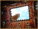 Torre del Mangia (102 m) - Palazzo Pubblico / ventana al cielo - SIENA - Tuscany - Italy - [By Stathis Chionidis]