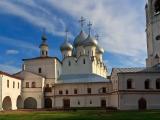 Воздвиженская церковь над Святыми воротами Воздвиженская церковь над Святыми воротами