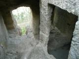 Чуфут-Кале. "Межкомнатные перегородки" в пещере Чуфут-Кале. "Межкомнатные перегородки" в пещере