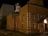 Храм в честь Казанской иконы Божией Матери (ночь, вид слева) Храм в честь Казанской иконы Божией Матери (ночь, вид слева)