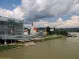 Ars Electronica Center mit Donau, Linz Ars Electronica Center mit Donau, Linz