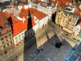 Im Schatten der Kirche Im Schatten der Kirche