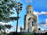 Храм, елка, фонарь Храм, елка, фонарь