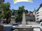 St.Gallen, Marktplatz mit Vadian-Denkmal und Kirche St.Mangen St.Gallen, Marktplatz mit Vadian-Denkmal und Kirche St.Mangen