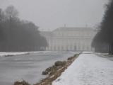 winter in Neues Schloss Schleiueheim park