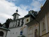 Псково-Печерский монастырь, звонница Псково-Печерский монастырь, звонница