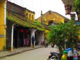 Mái nhà rêu phong