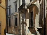 Vicolo Vecchiarelli, Rieti, Italia. Vicolo Vecchiarelli, Rieti, Italia.
