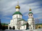 Николо-Перервинский монастырь .Никольский собор 1696 год и Успенская церковь в колокольне Николо-Перервинский монастырь .Никольский собор 1696 год и Успенская церковь в колокольне