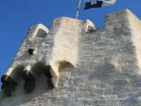Ein Turm der Marksburg im Seitenlicht Ein Turm der Marksburg im Seitenlicht